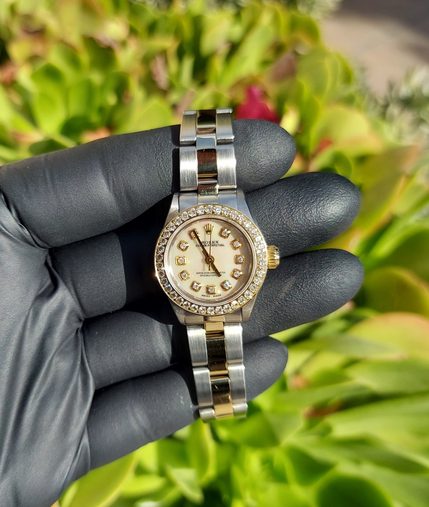 Rolex Ladies 25mm oyster 6719 two-tone Oyster MOP diamond