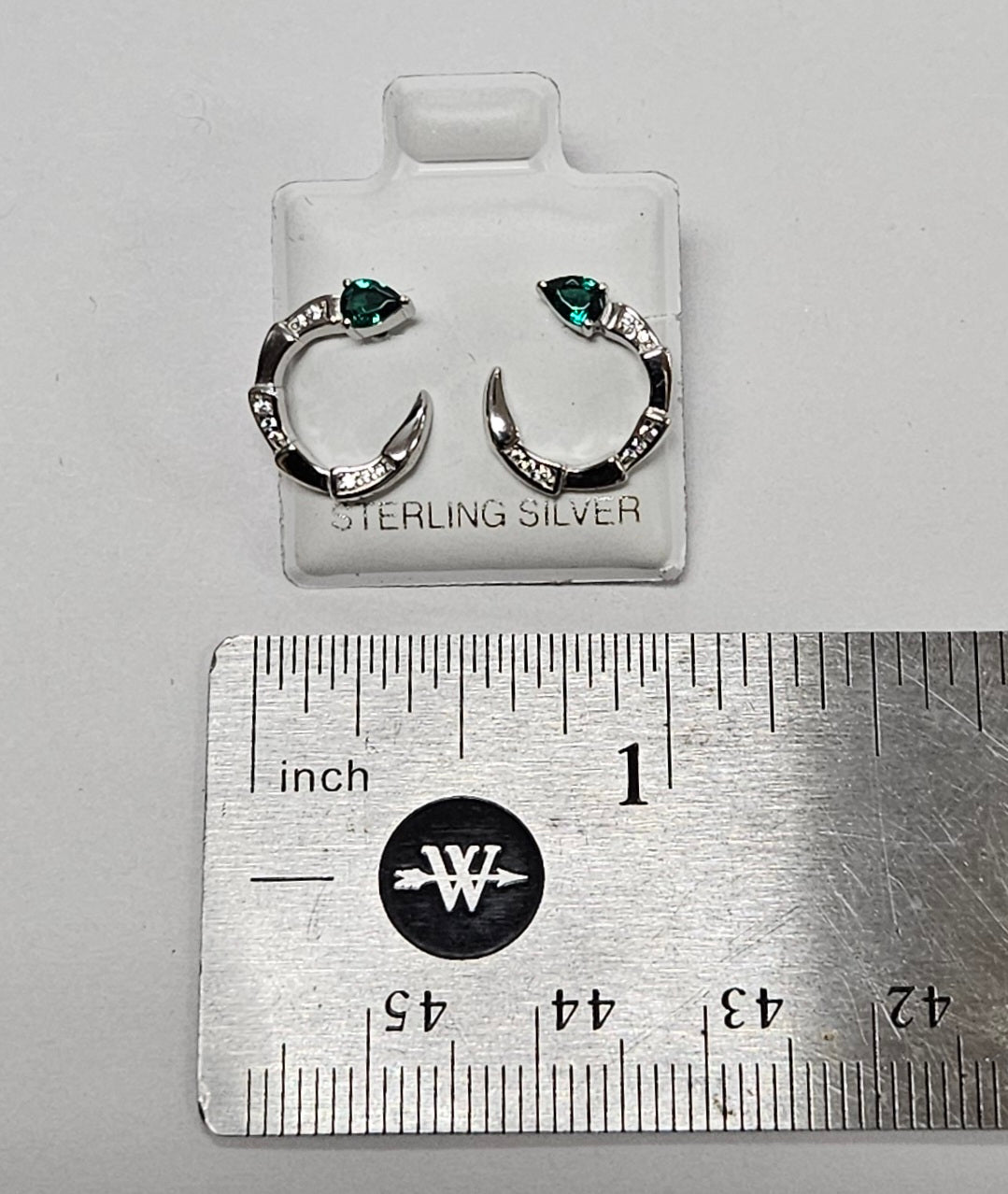 925 Silver Ladies ZC escorpion Stud earrings