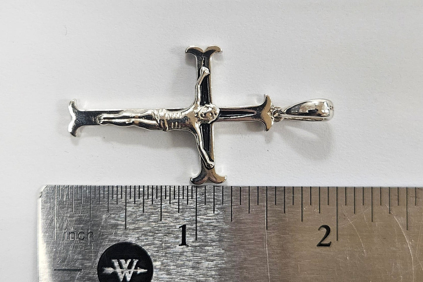 925 Silver unisex jesus cross pendant