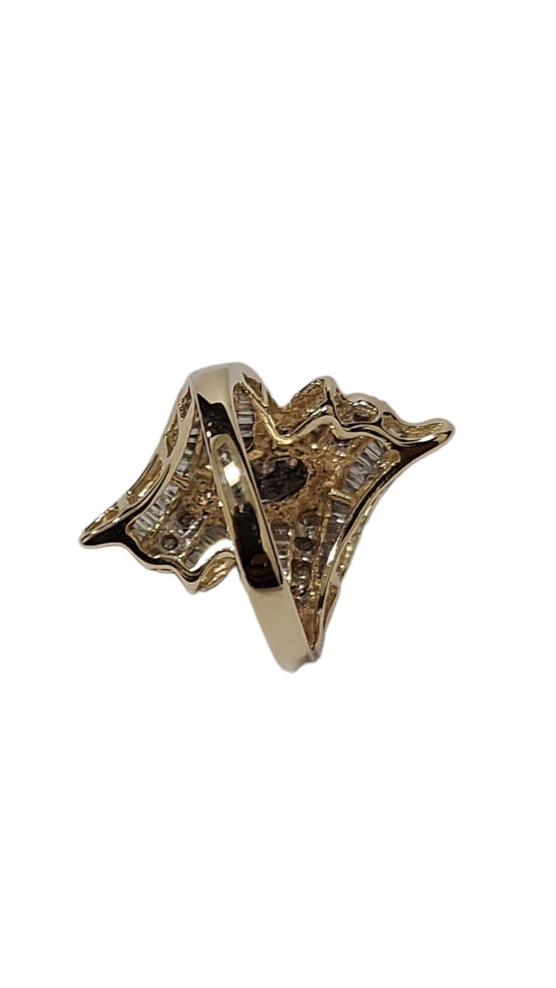 14k Ladies Yellow Gold round & baguette 2.0CT Diamonds ring