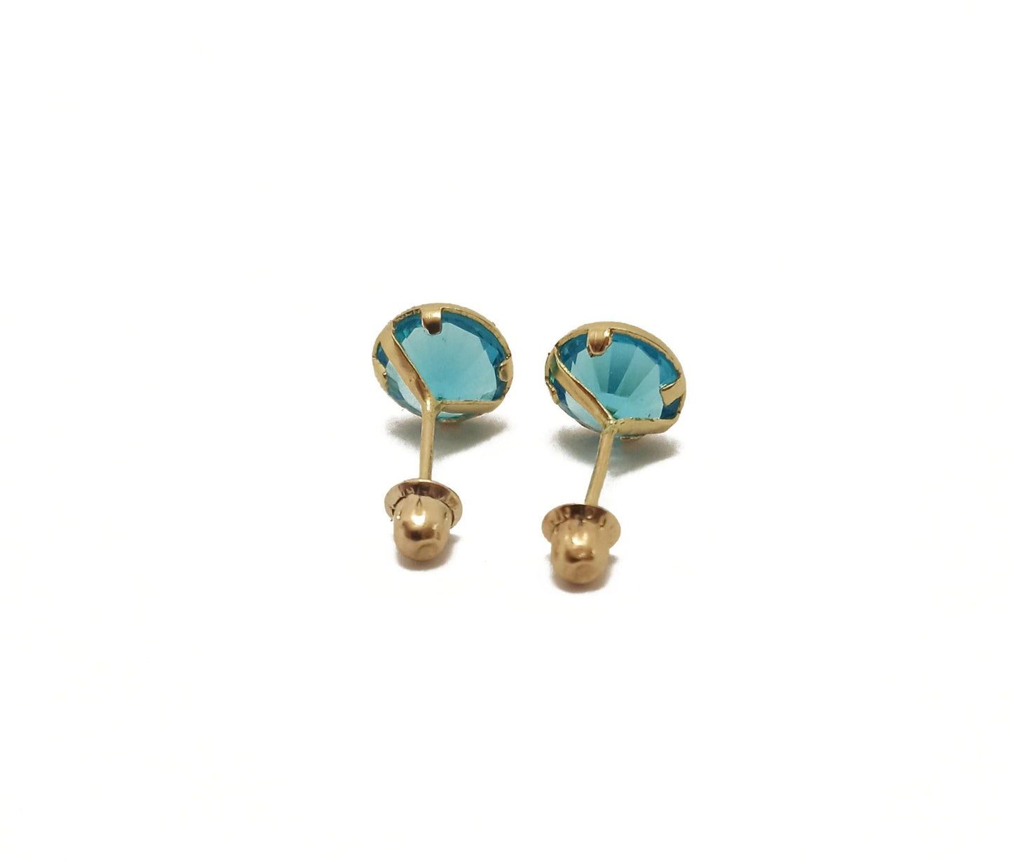 14K Yellow gold ZC Aquamarine stud earrings