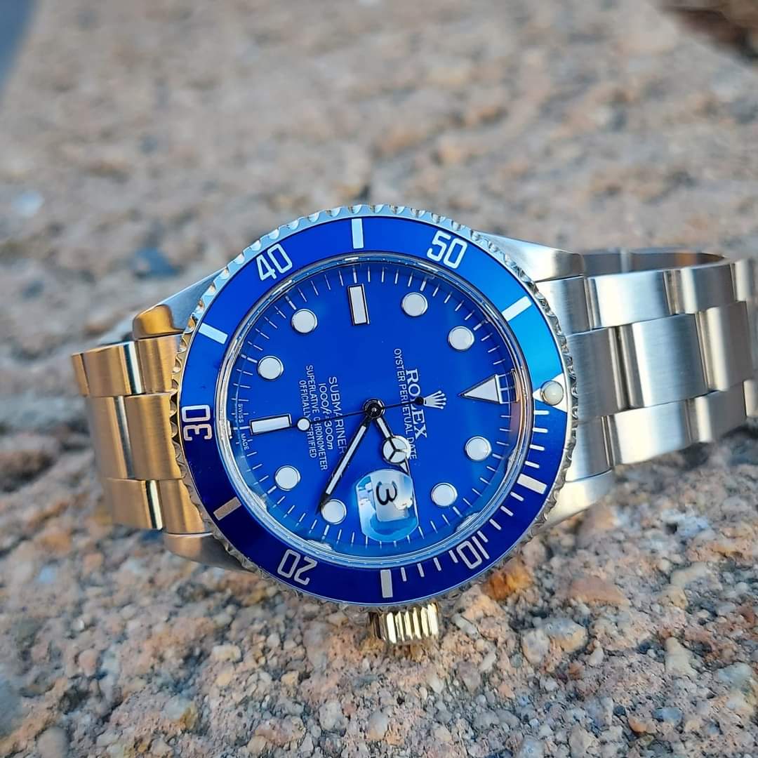 Rolex Men's 40mm Submariner Oyster 16610 Blue oyster