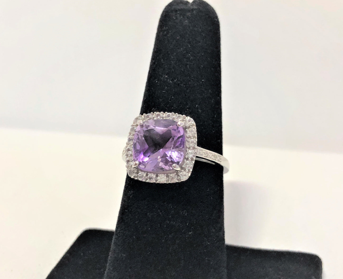 Ladies 14k white gold cushion amethyst & diamond ring - Luxury Diaz