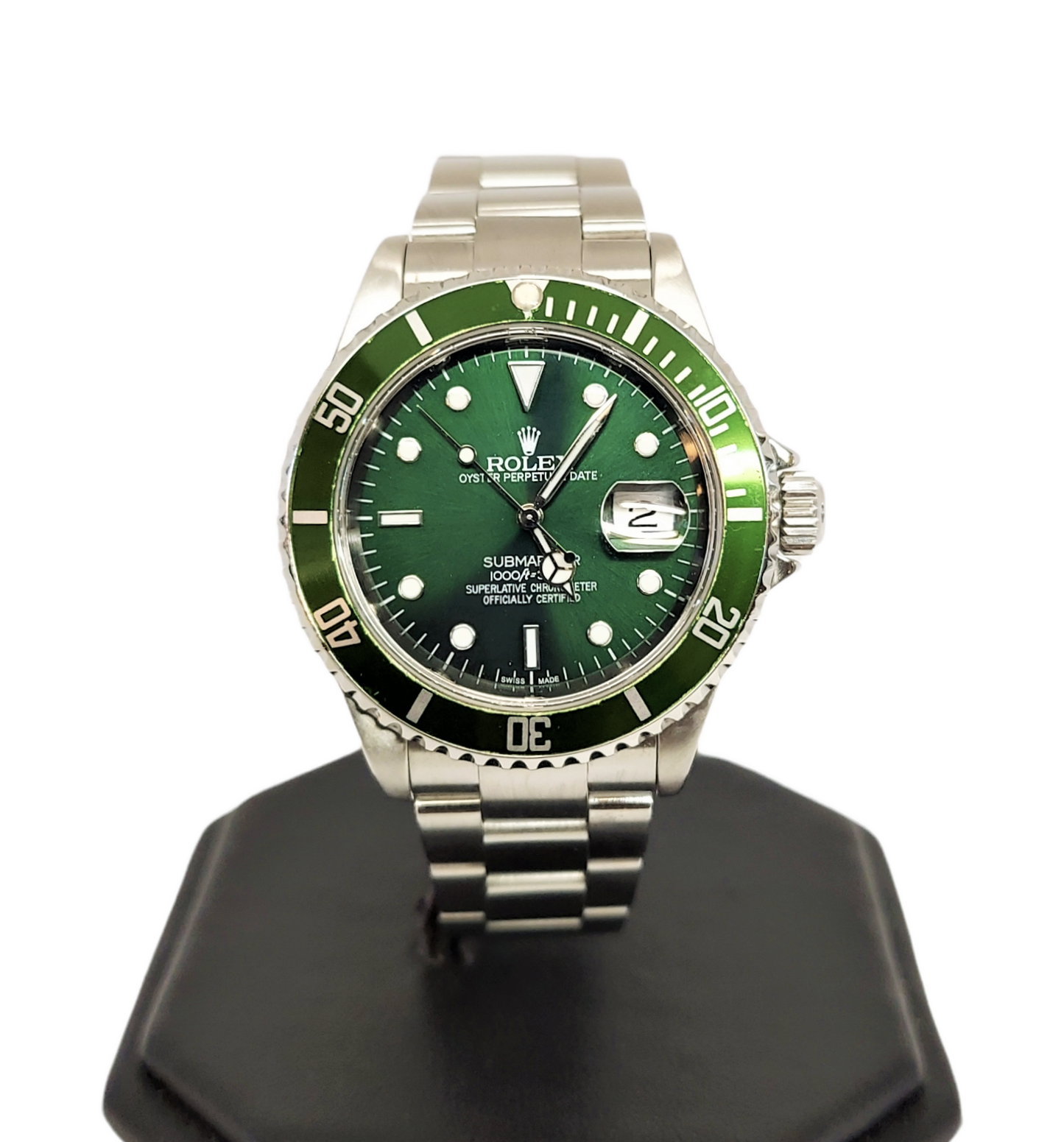 Rolex Men's 40mm Submariner 16610 Green oyster Steel