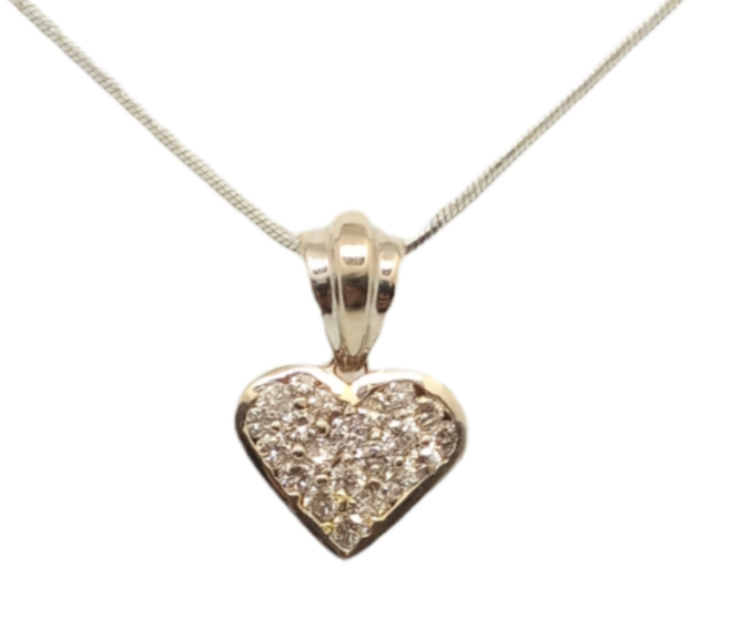 14K White Gold Diamond Heart Pendant