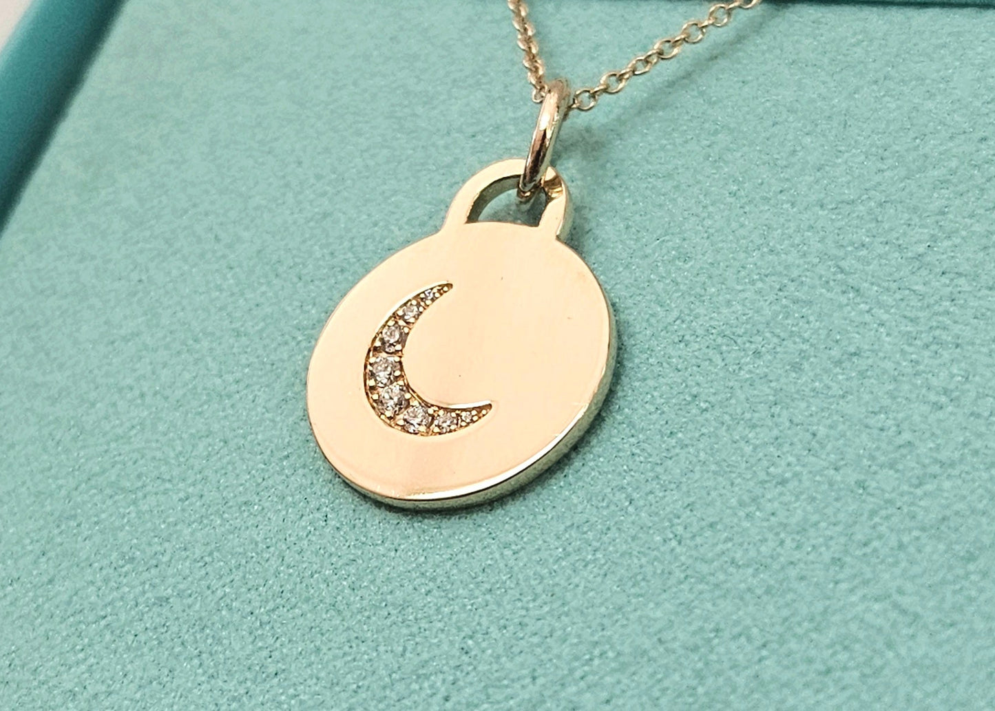 Tiffany &Co. 18k Yellow Gold Moon Diamond Chain and pendant set