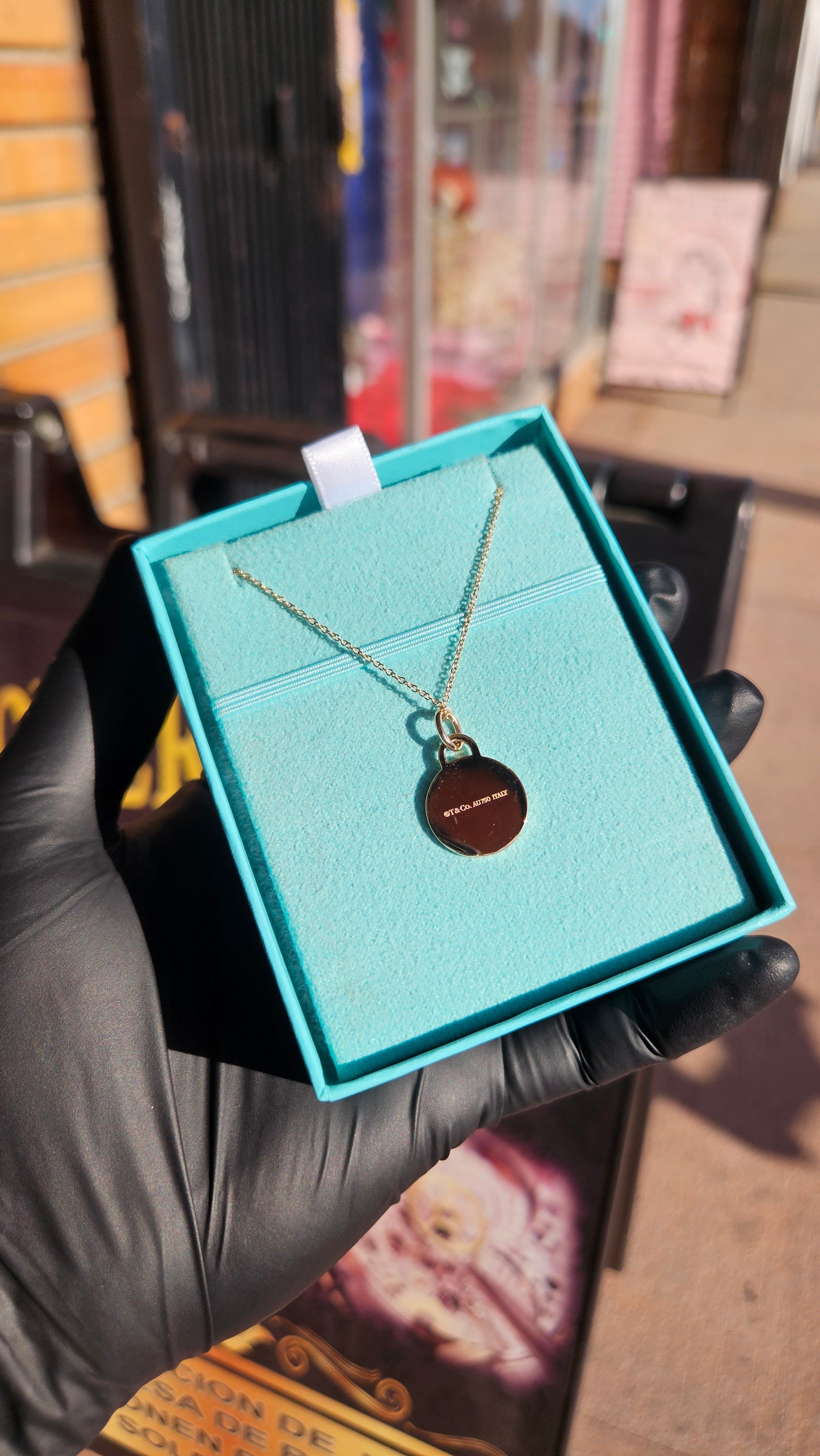 Tiffany &Co. 18k Yellow Gold Moon Diamond Chain and pendant set