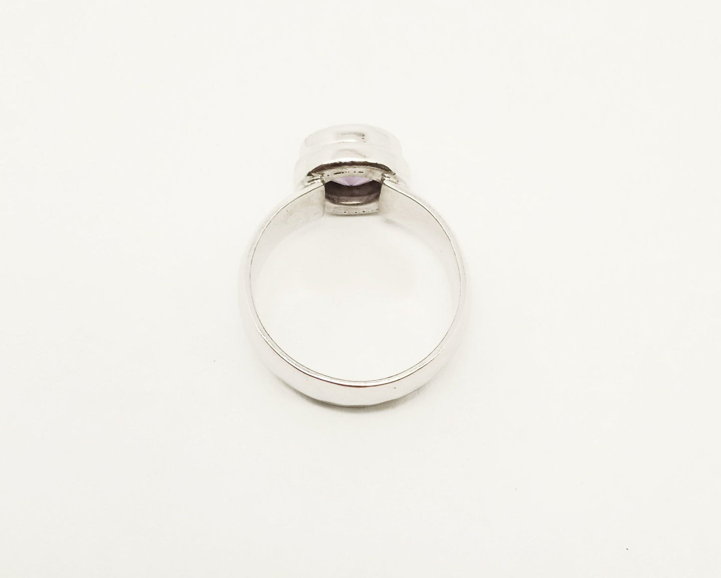 Silver 925 round Amethyst ring